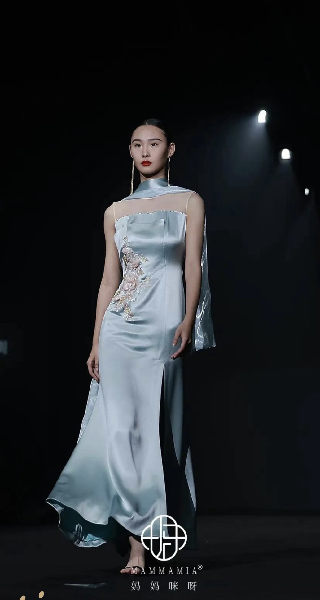 邀請(qǐng)函 | 宴后/媽媽咪呀 高定媽媽裝亮相2024上海國際婚紗禮服、彩妝造型及時(shí)尚配飾展